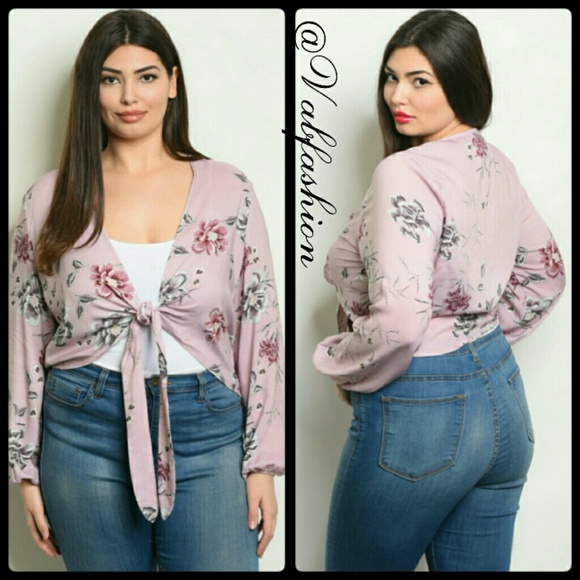Tops - PLUS SIZED TIED FRONT LILAC CROP TOP!🏵